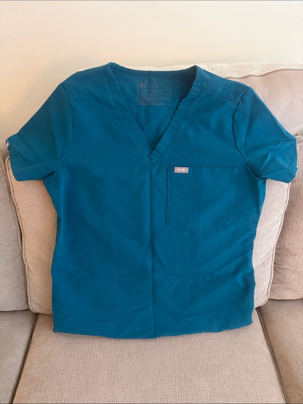 Figs Teal V-Neck Medical Scrub Top with Chest Pocket